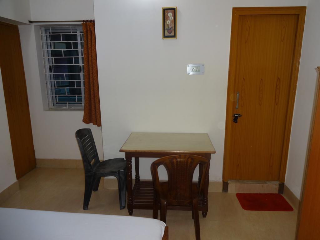 Harsh & Yash Guest House Bodh Gaya Exterior photo